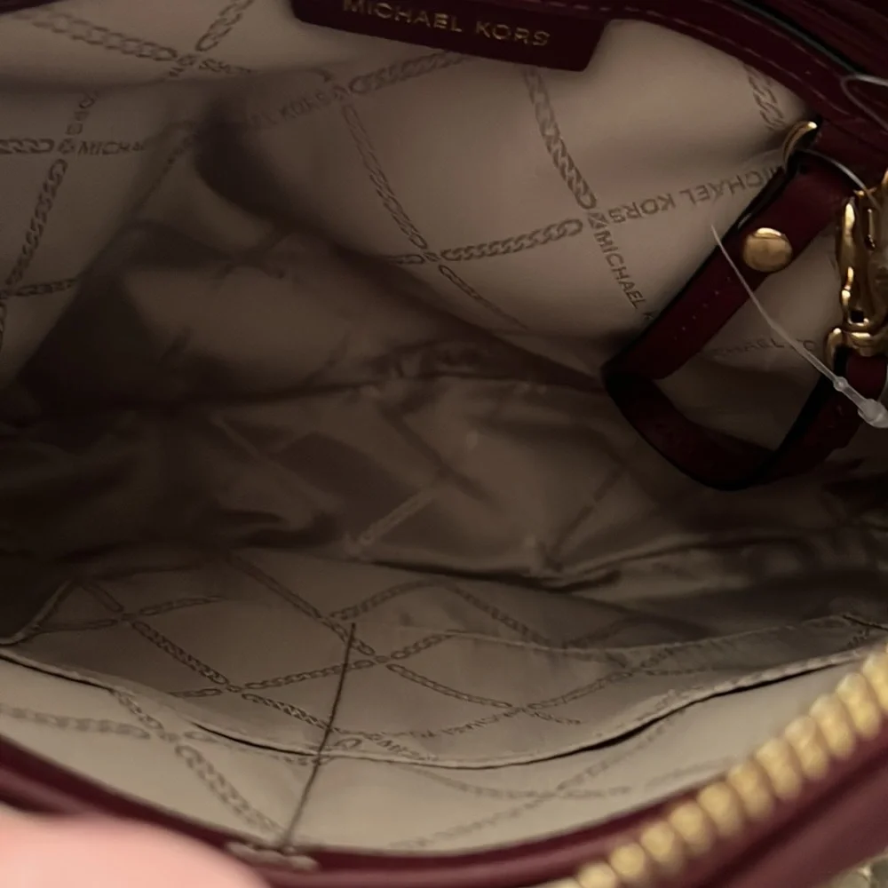 Michael Kors Bag - Picture 2 of 4
